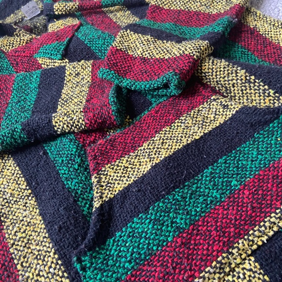 🔥 Authentic Baja Pullover Hoodie 🔥 - Picture 4 of 6